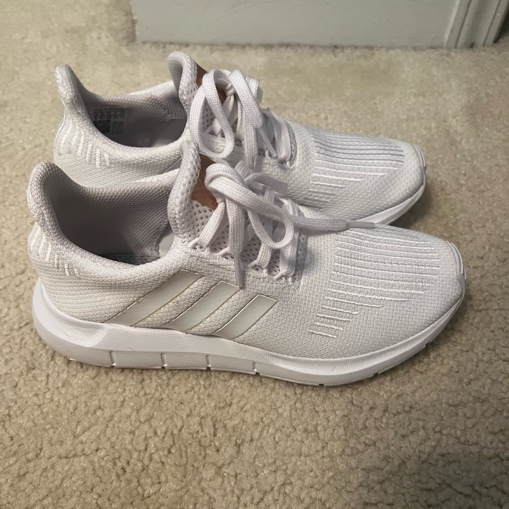 Women’s Adidas Swift Runs